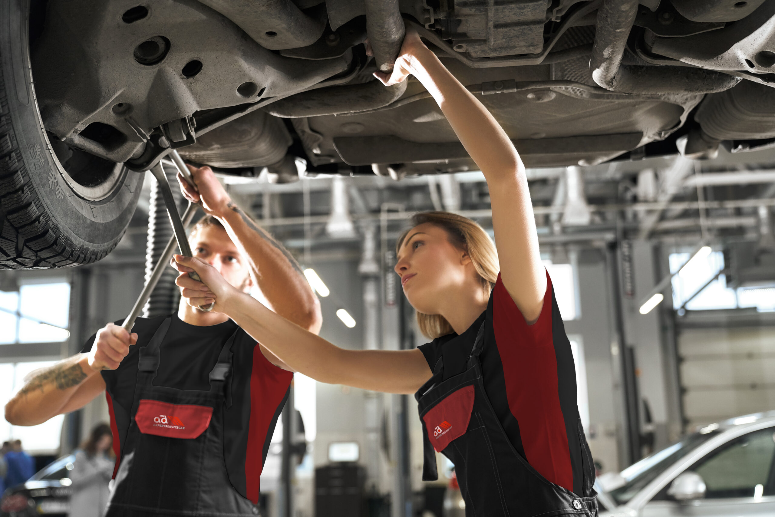 Mecánicos AD Expert Service Car